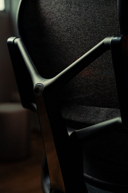 Falcon Chair Office Chairs Falcon Chair [Free Footrest Worth $150] Ergoworks